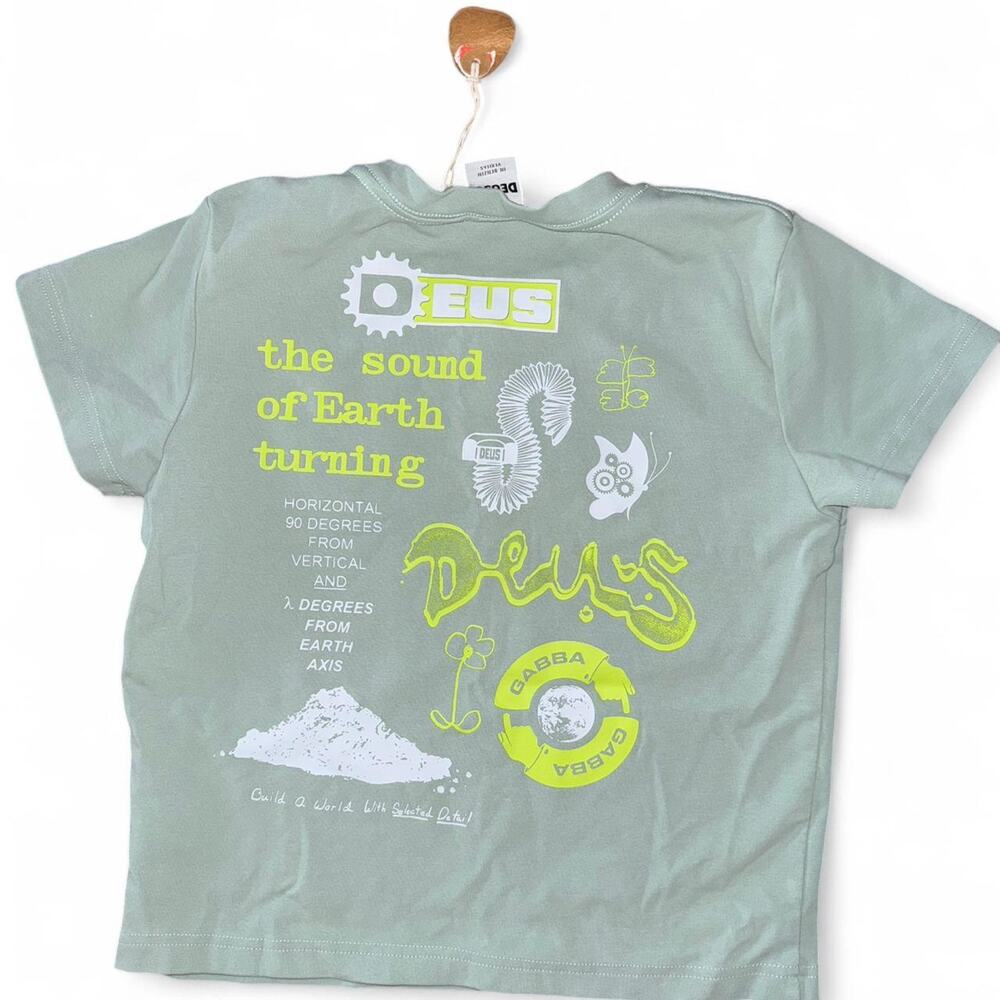 Deus Ex Machina graphic tee